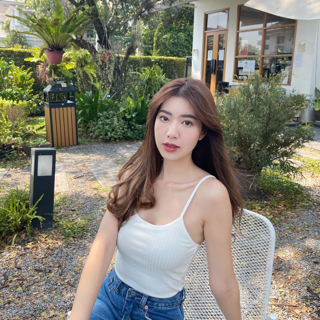มีน สรัลธร