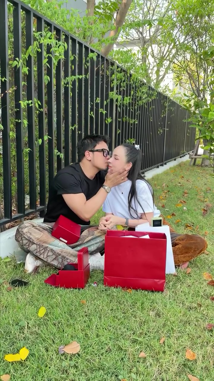 หนุ่ม กะลา - จ๊ะโอ๋ งามพริ้ง