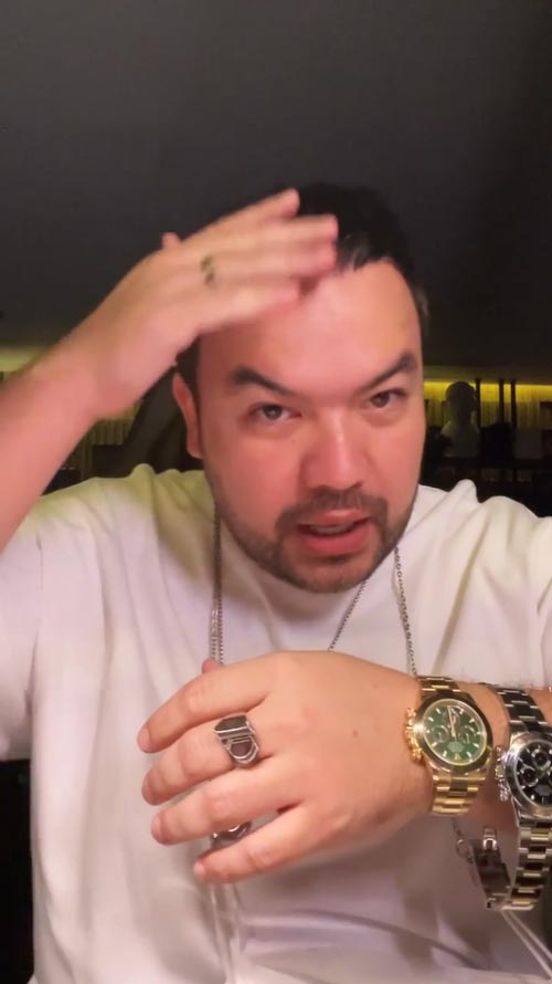 โอ๊ต ปราโมทย์