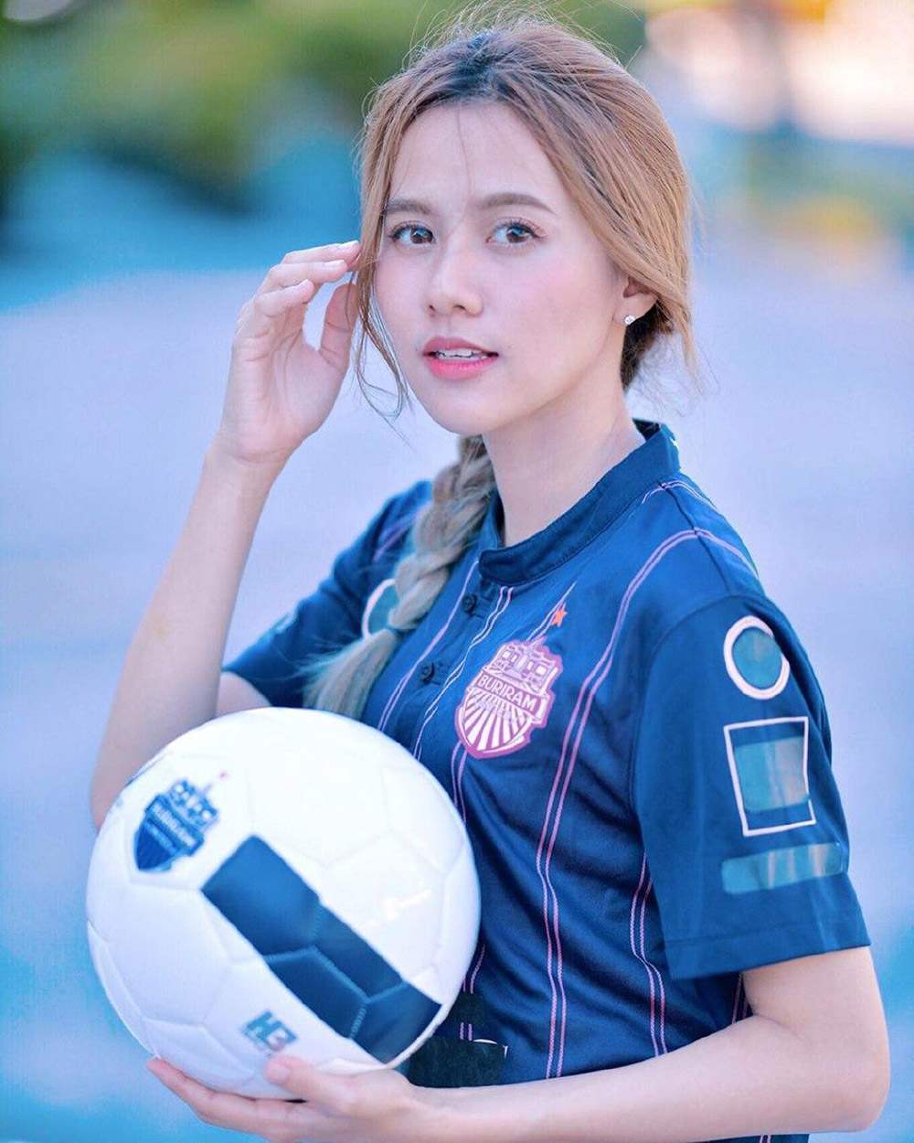 แฟชั่น, เสื้อฟุตบอล