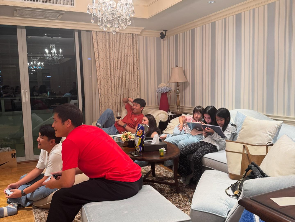 กัน ฐิสา