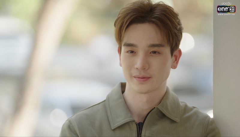 พลอยนํ้าเพชร เรื่องย่อ