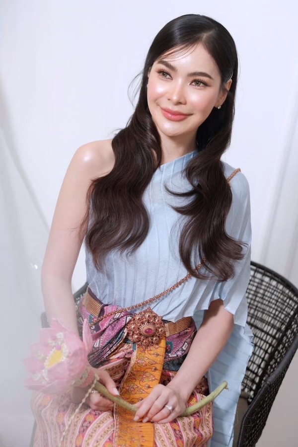 ยิว ฉัตรมงคล