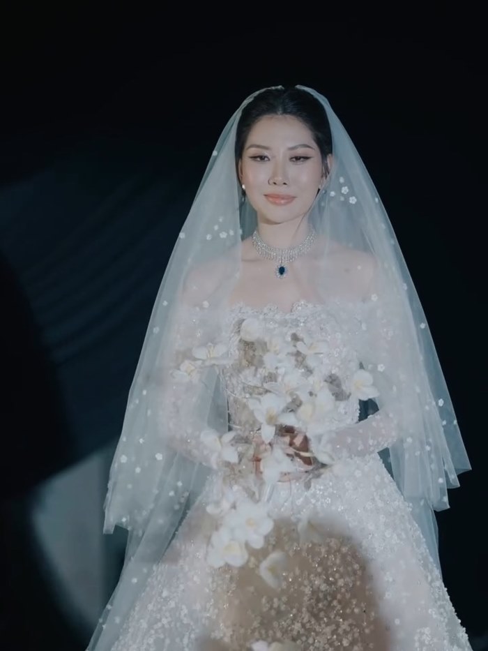  ไป่ ทาคน  ลินเมียะผิ่ว แต่งงาน