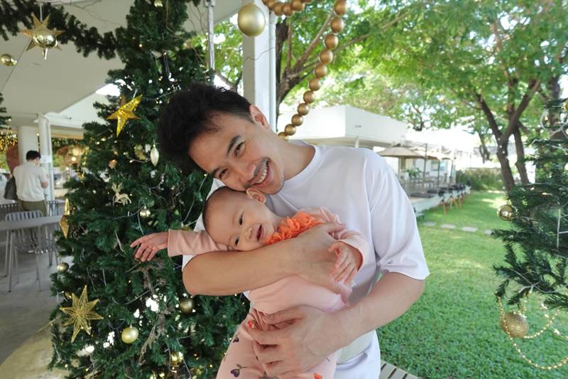 แม็ค ปวิช โต้ข่าวพระเอกเพิ่งรู้ ลูกไม่ใช่ลูกตัวเอง 