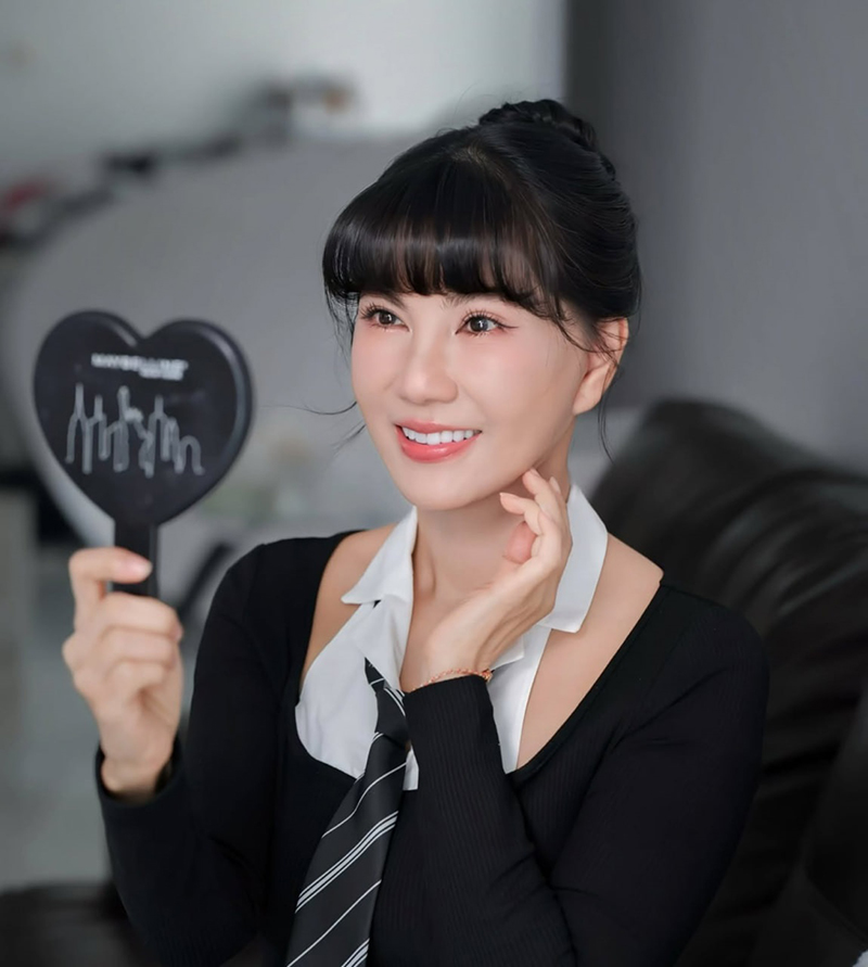 แก้ว อภิรดี เผยโฉมหลังศัลยกรรม 3 เดือน