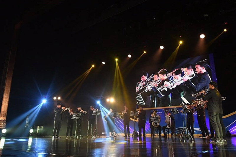 คิง เพาเวอร์