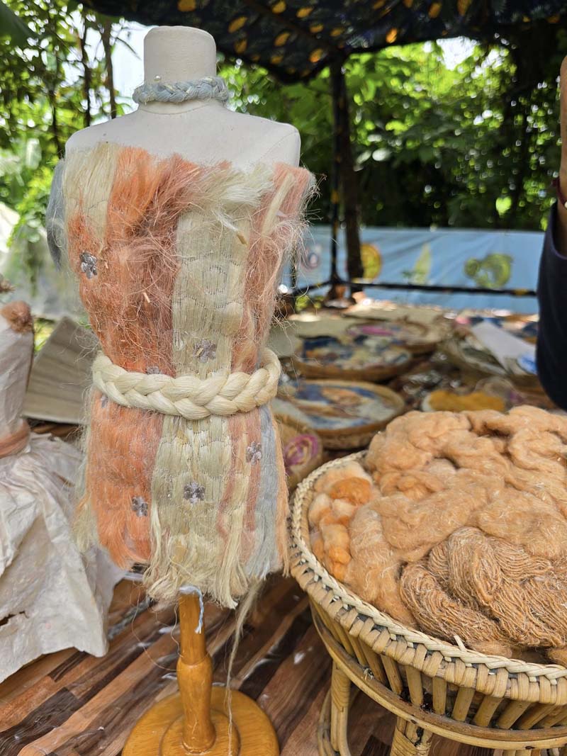 ผ้าใยสับปะรด เชียงราย