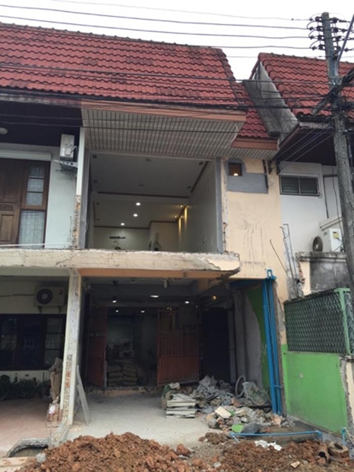 รีโนเวททาวน์เฮ้าส์