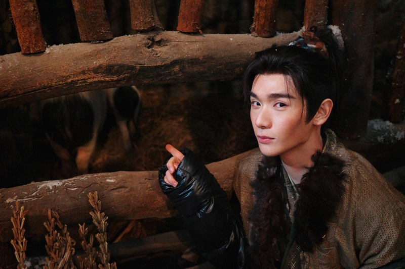 นายกรชิตเล่นเป็นใครในล่าหยก