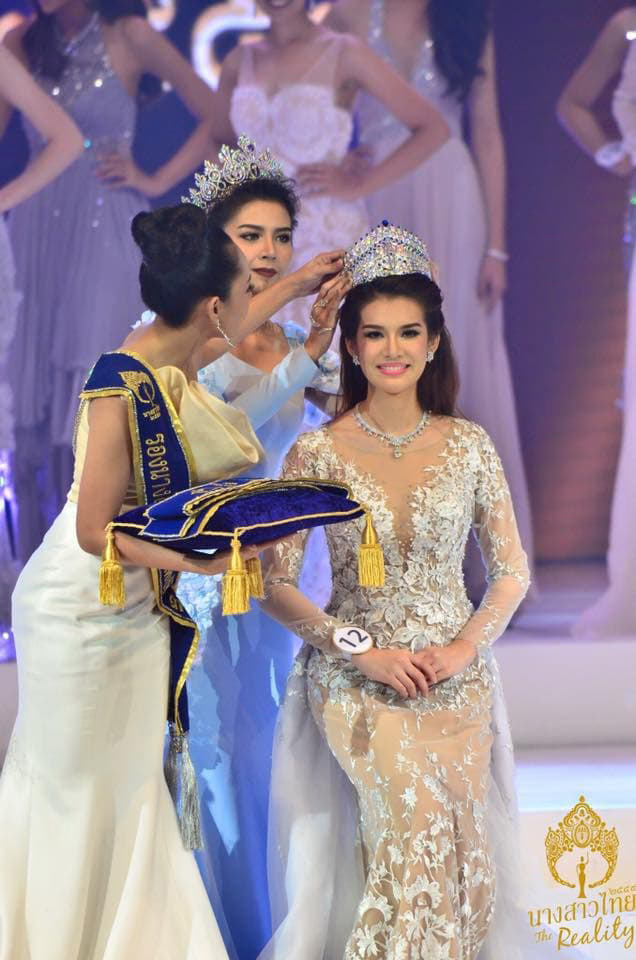 จุ๊บจิ๊บ ธนพร