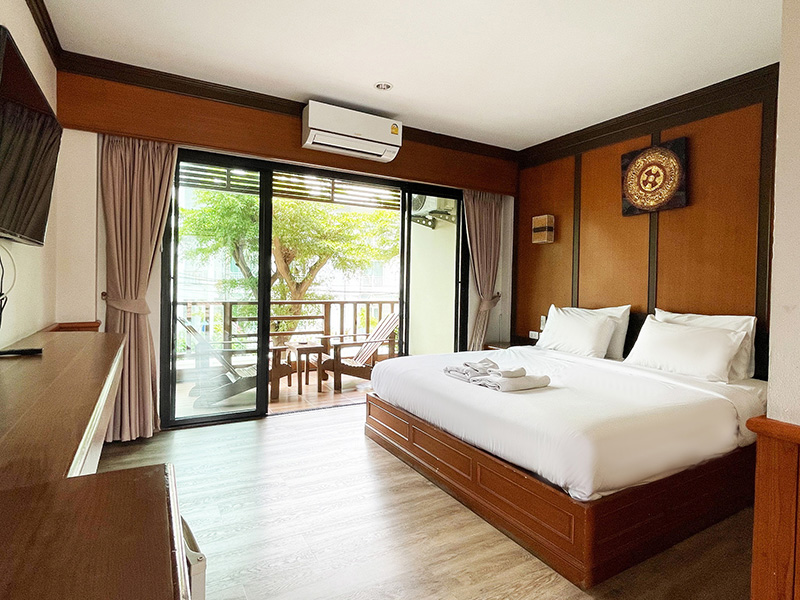 La Playa Boutique Resort ที่พักบางแสน