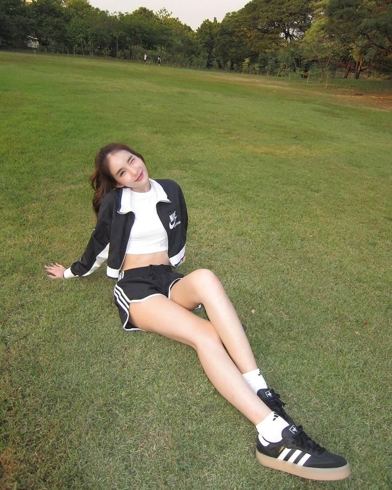 โยชิ รินลดา