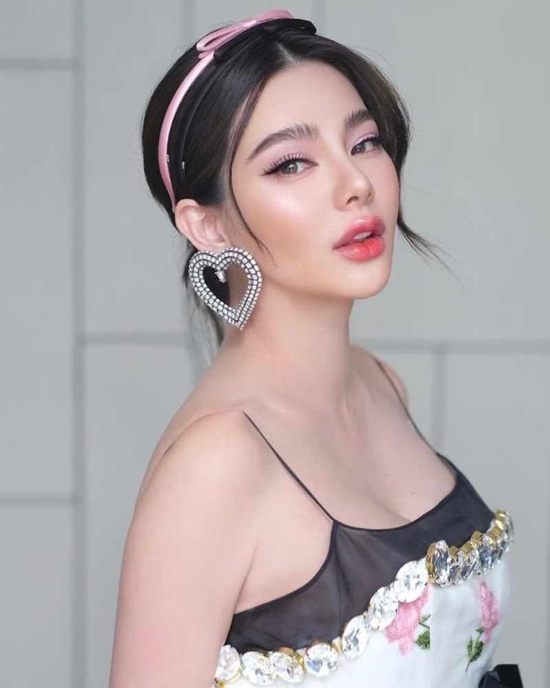 ดิว อริสรา 