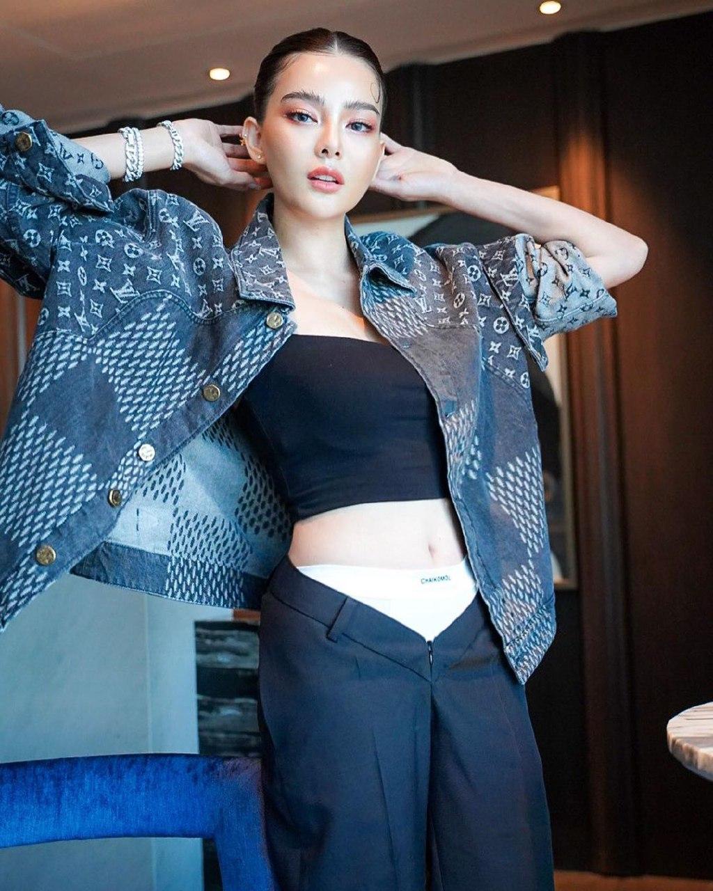 ดิว อริสรา