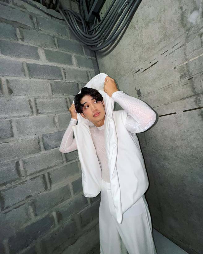 บอส แดนเซอร์ ลำไย ไหทองคำ เจ้าของฉายา บอส เอวหวาน หล่อเท่เต้นเก่งไม่แพ้ใคร