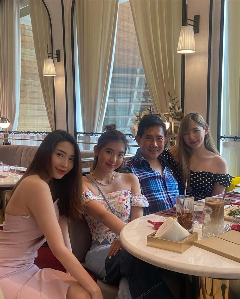 เกรซ กิ๊ฟท์ กีกี้ 