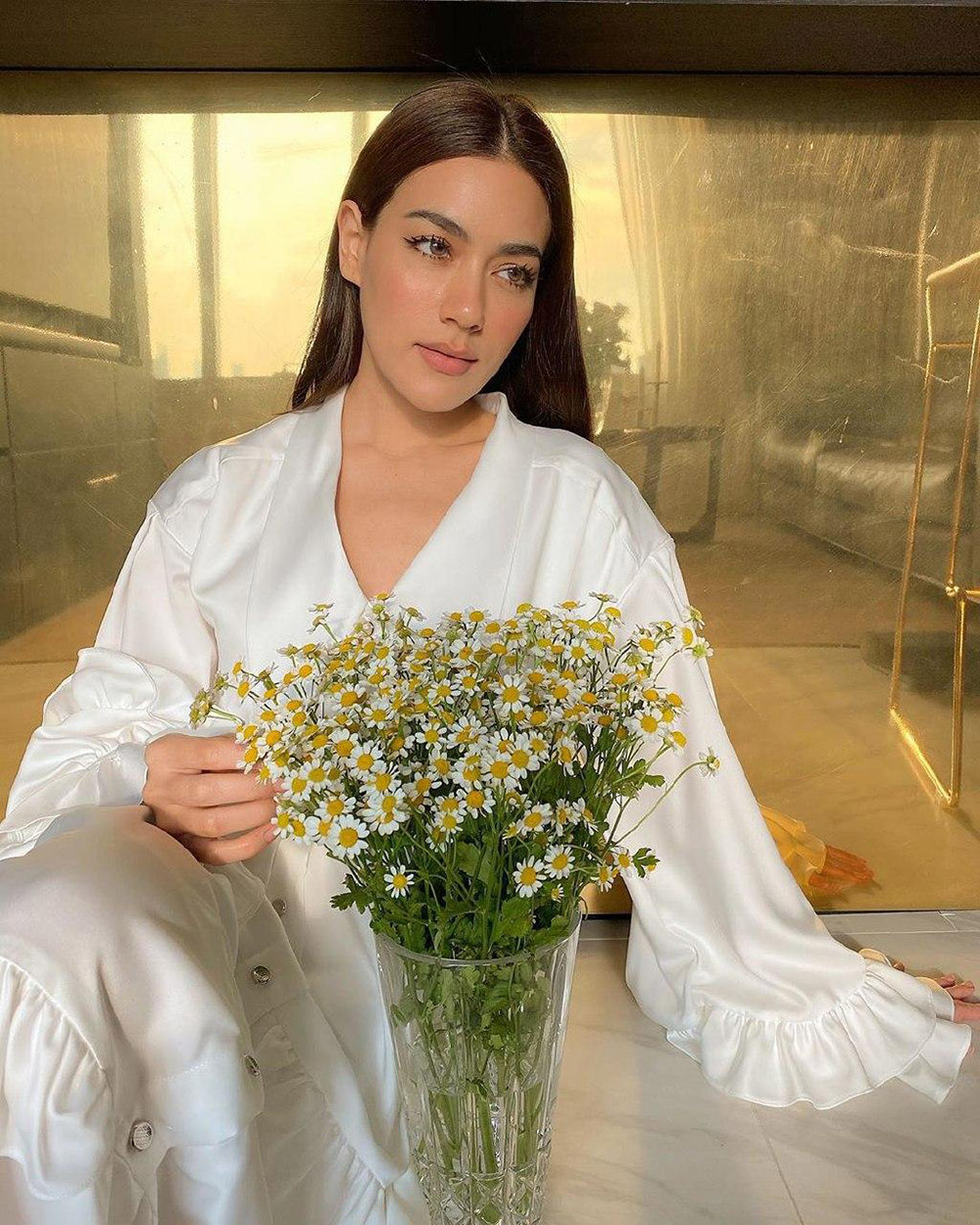 คิม คิมเบอร์ลี่ ดาราลูกครึ่งหญิง