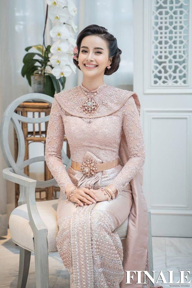 น้ำฝน พัชรินทร์, ชุดแต่งงาน