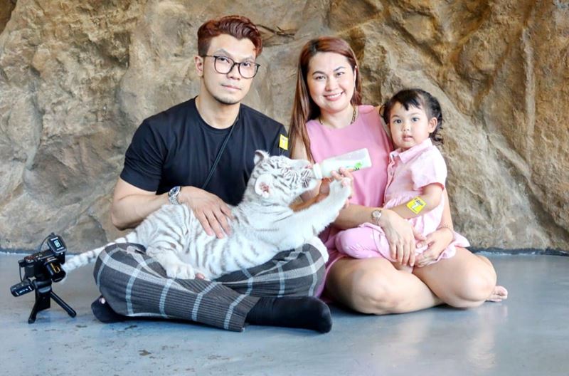 หนุ่ม กะลา