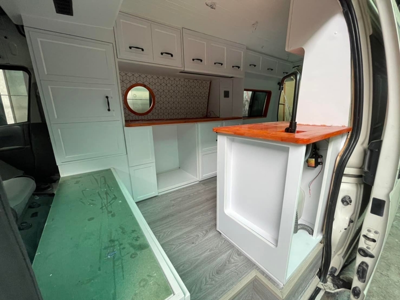 รถบ้าน Camper Van