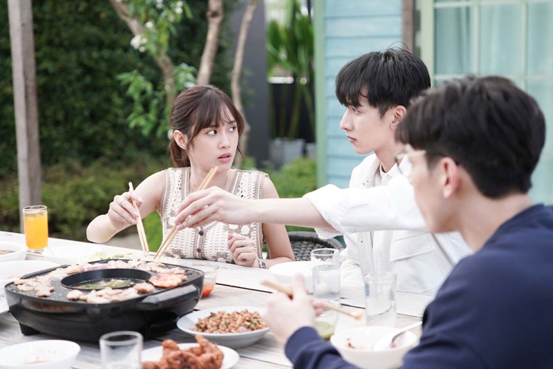 ก็รักมันปักใจ นักแสดง