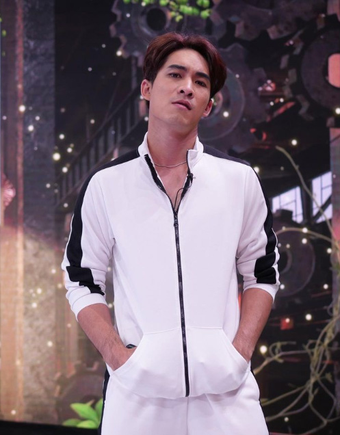 หมอก้อง สรวิชญ์