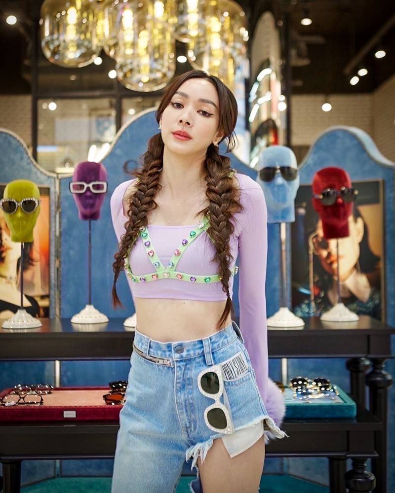 หน่อง ธนา, โฟร์ ศกลรัตน์