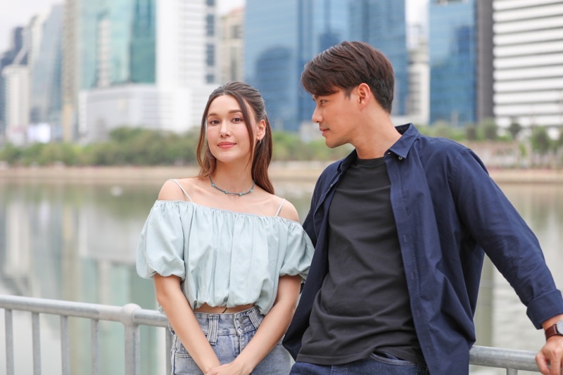 18 มงกุฎสะดุดเลิฟ