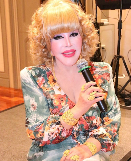 สุมณี คุณะเกษม ประวัติ