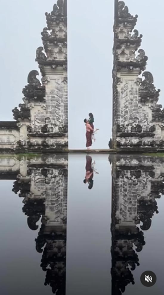 พลอย พลอยพรรณ