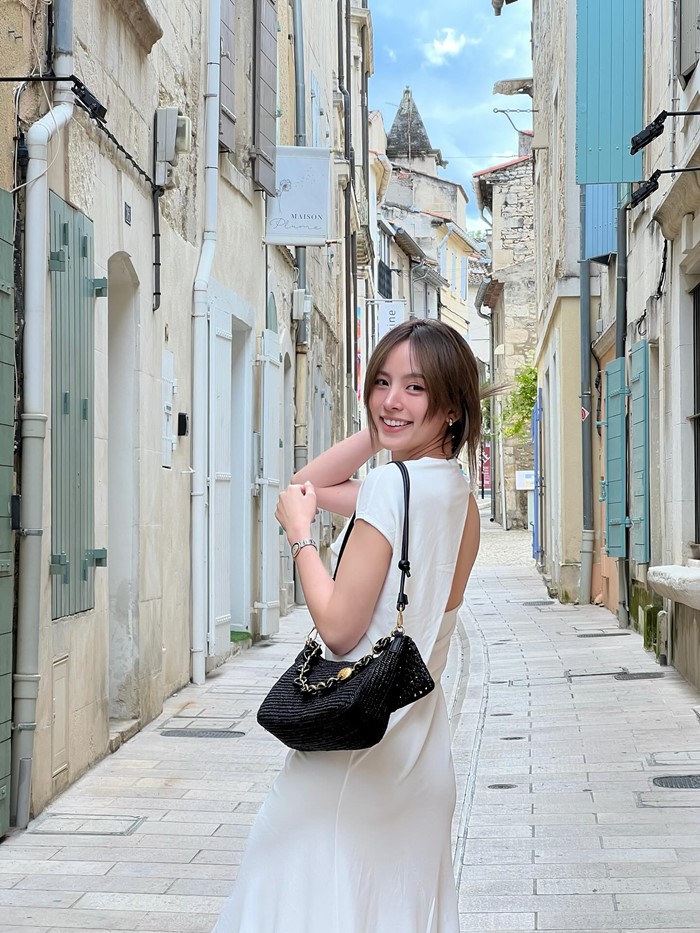 เพลงใหม่  แบมแบม ที่ได้ ณิชา มาเป็นนางเอก MV 