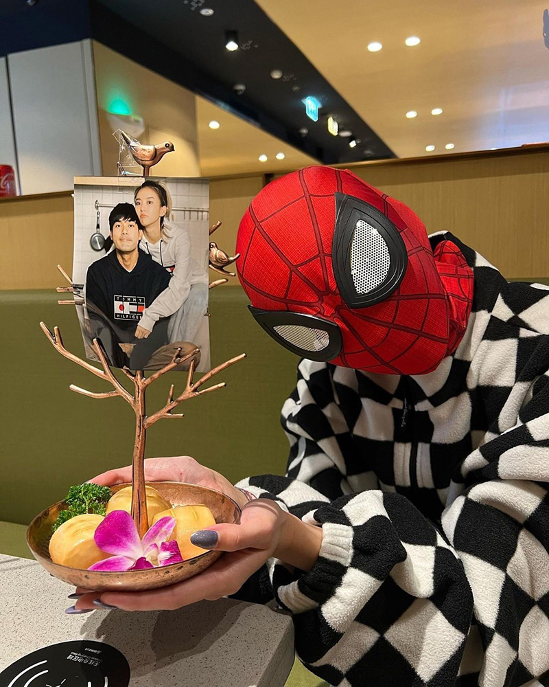 แพรวา ณิชาภัทร ใส่ชุดสไปเดอร์แมนไ