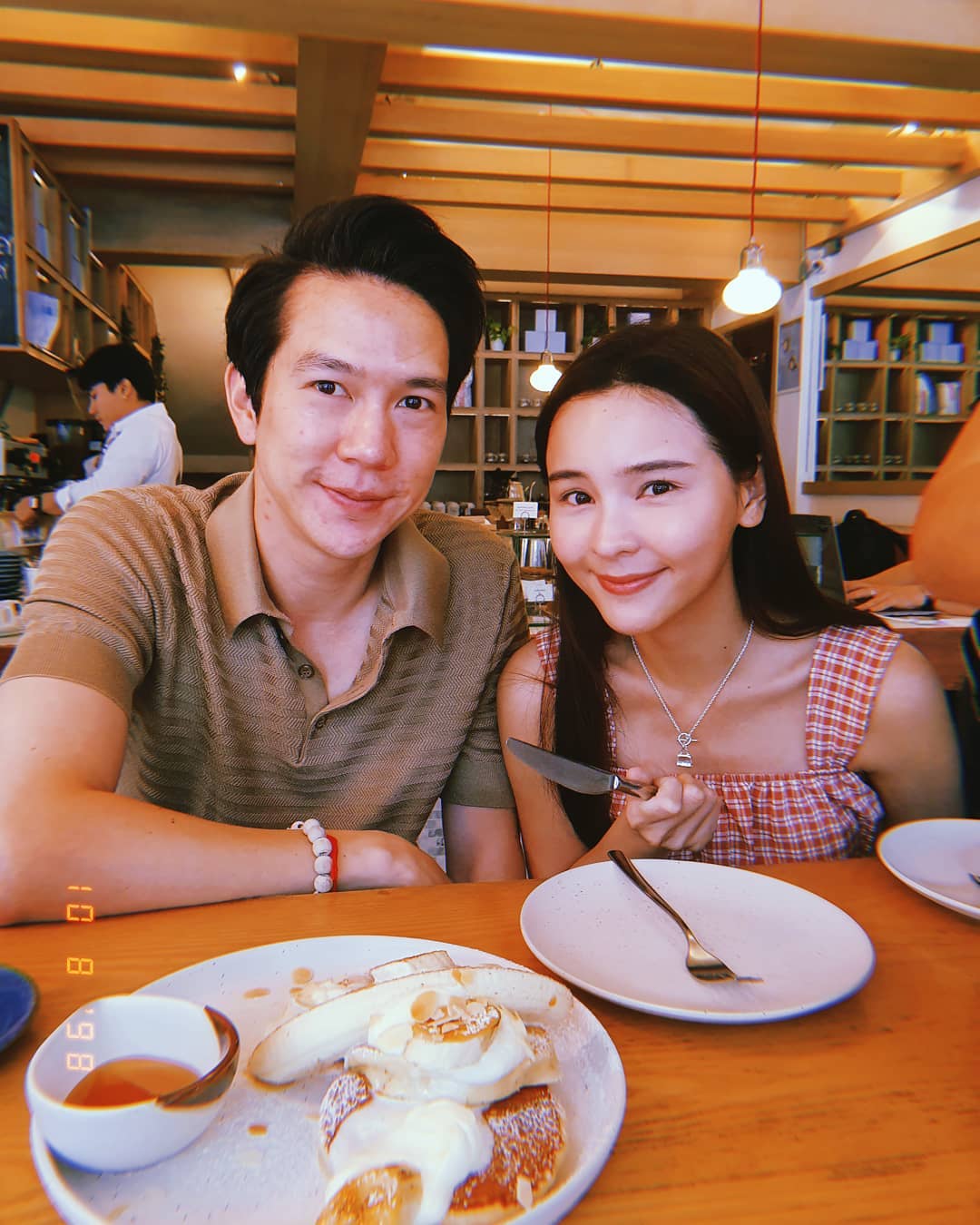 ออม แอมป์