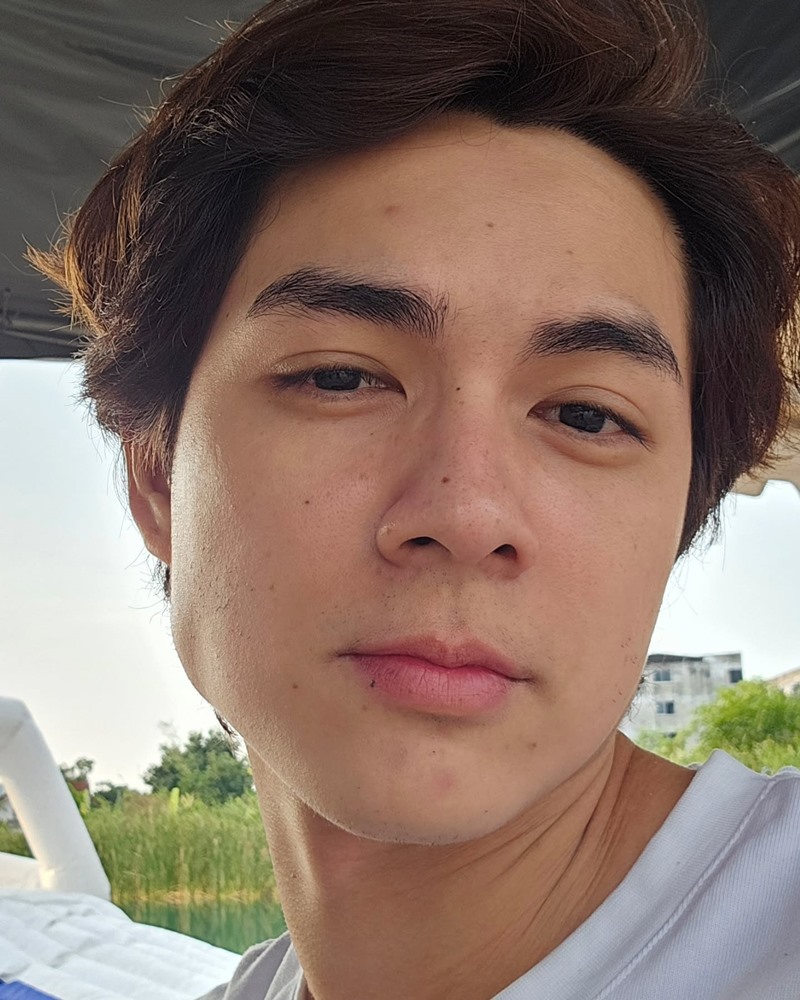 แน็ก ชาลี