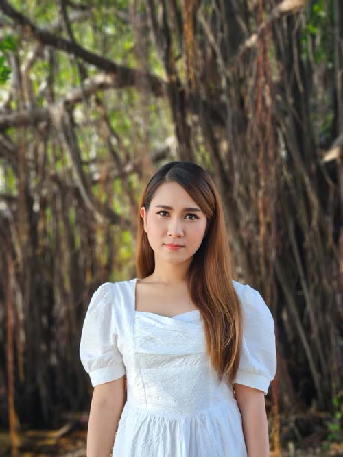 วิรดา วงศ์เทวัญ