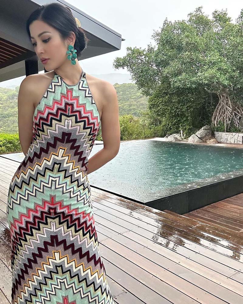 เอมมี่ มรกต ชุดว่ายน้ำ