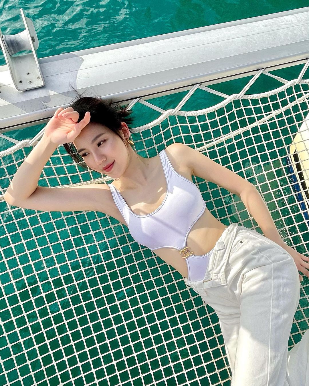  เจนิส เจณิสตา