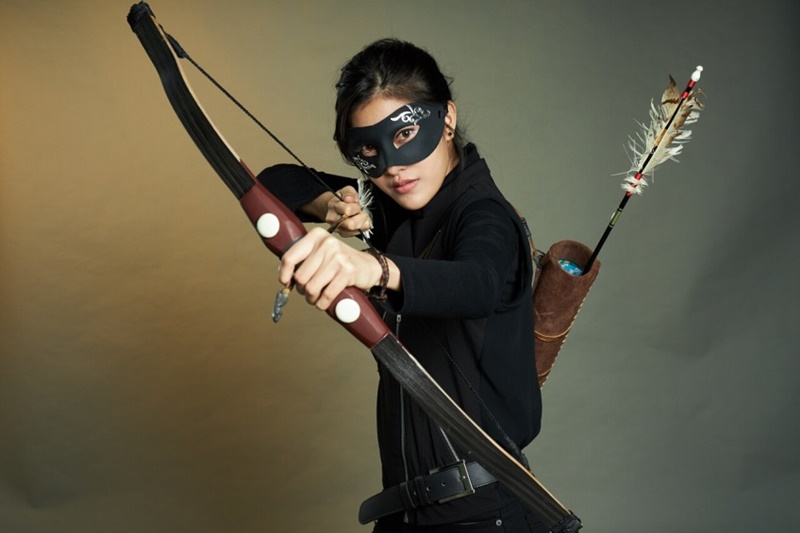 จอมโจรดอกไม้ขาว