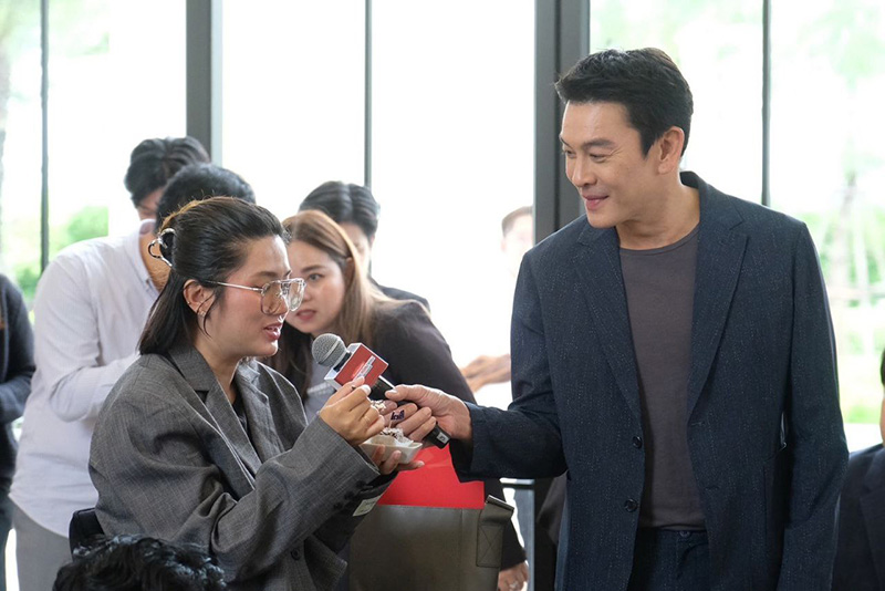 ชาคริต แย้มนาม พรีเซ็นเตอร์แคมเปญ บ้านเฟรเซอร์ส คิดมาครบ