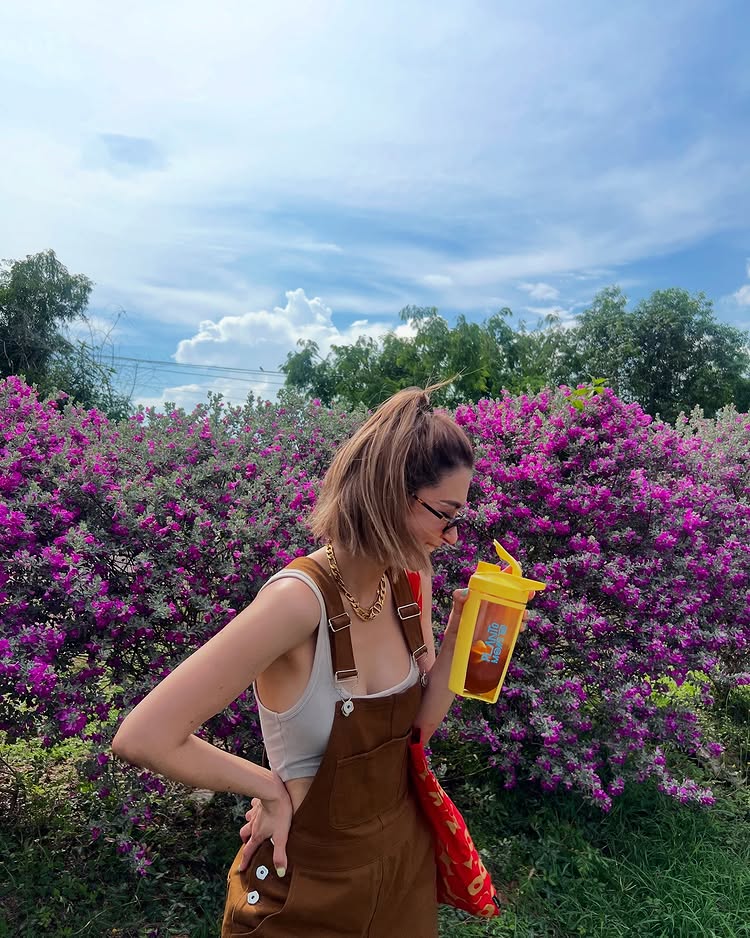 เอมี่ กลิ่นประทุม ใส่บิกินี่อวดหุ่นสวยสับ ทริปเกาะล้านฮอตฉ่า