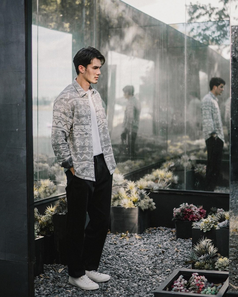 มิกค์ ทองระย้า