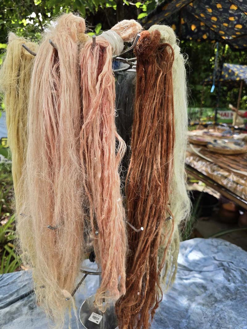 ผ้าใยสับปะรด เชียงราย