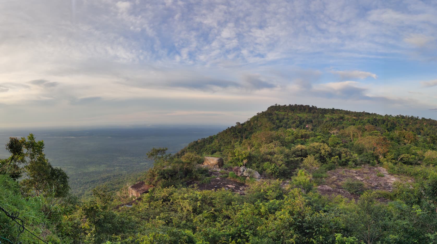 ผามออีแดง ศรีสะเกษ