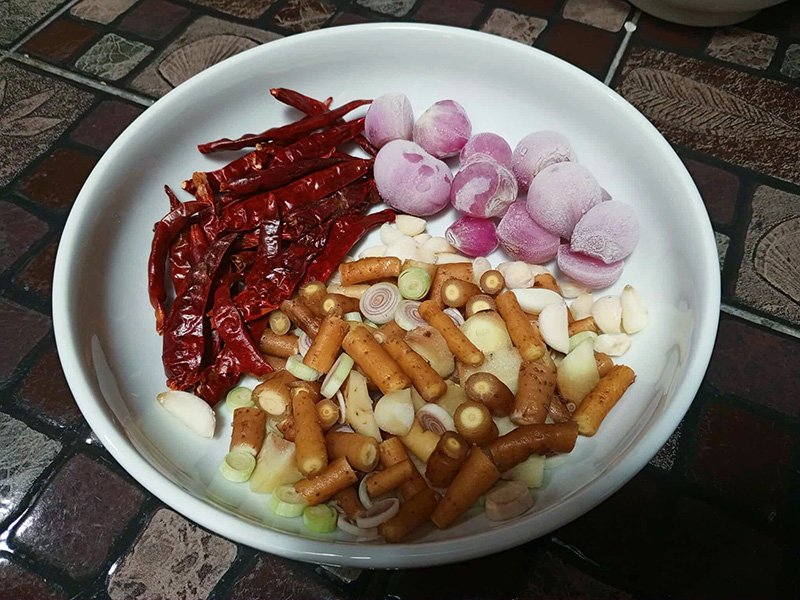 ขนมจีนน้ำยาป่าปลากระป๋อง สูตรขนมจีนน้ำยาป่า ขนมจีน ขนมจีนน้ำยา อาหารจานเดียว สูตรอาหาร