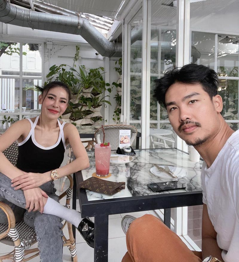 เป็กกี้ ศรีธัญญา