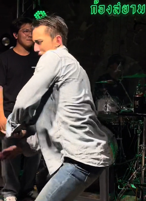 ธามไท แพลงศิลป์