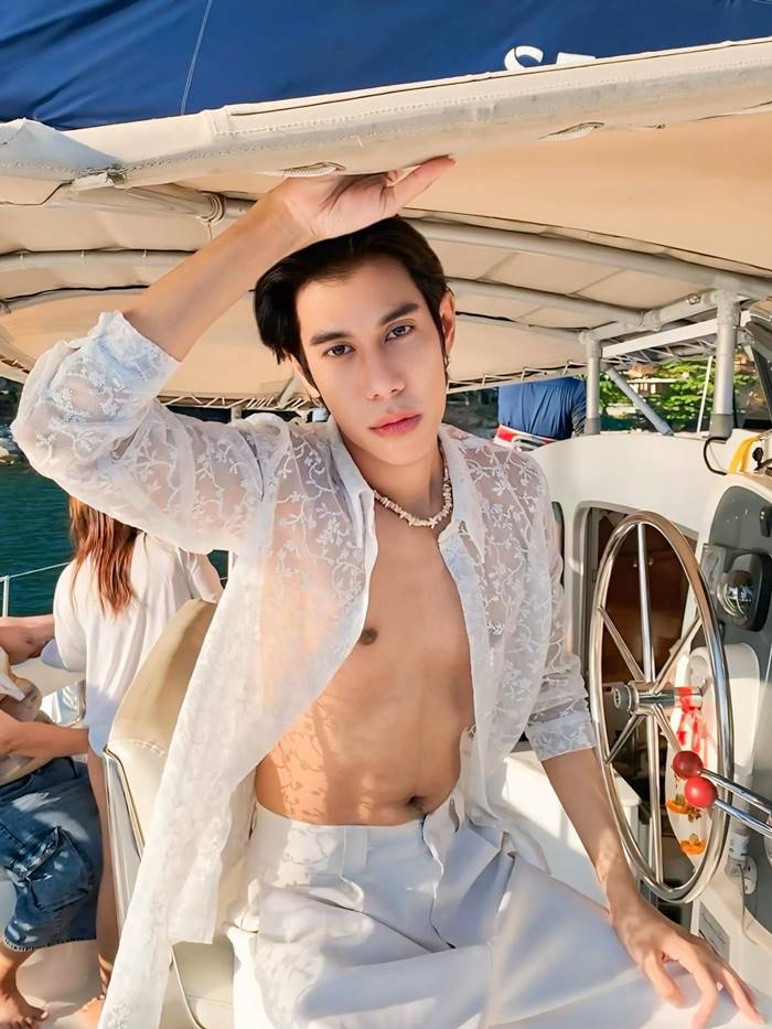 ฟาโรห์ ธำรงค์