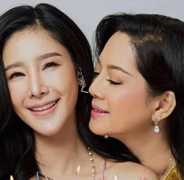 แตงโม นิดา