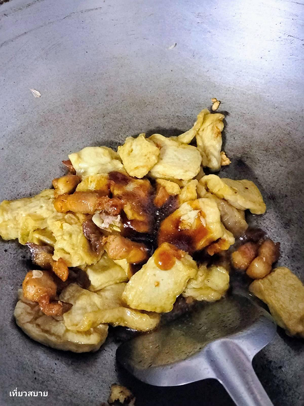 ผัดถั่วงอกเต้าหู้หมูสามชั้นกรอบ ผัดถั่วงอกใส่เต้าหู้ เมนูผัดผัก สูตรอาหาร